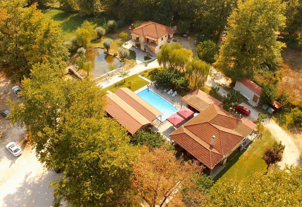 Hotel Dipla Sto Potami Chani Terevou Exterior foto